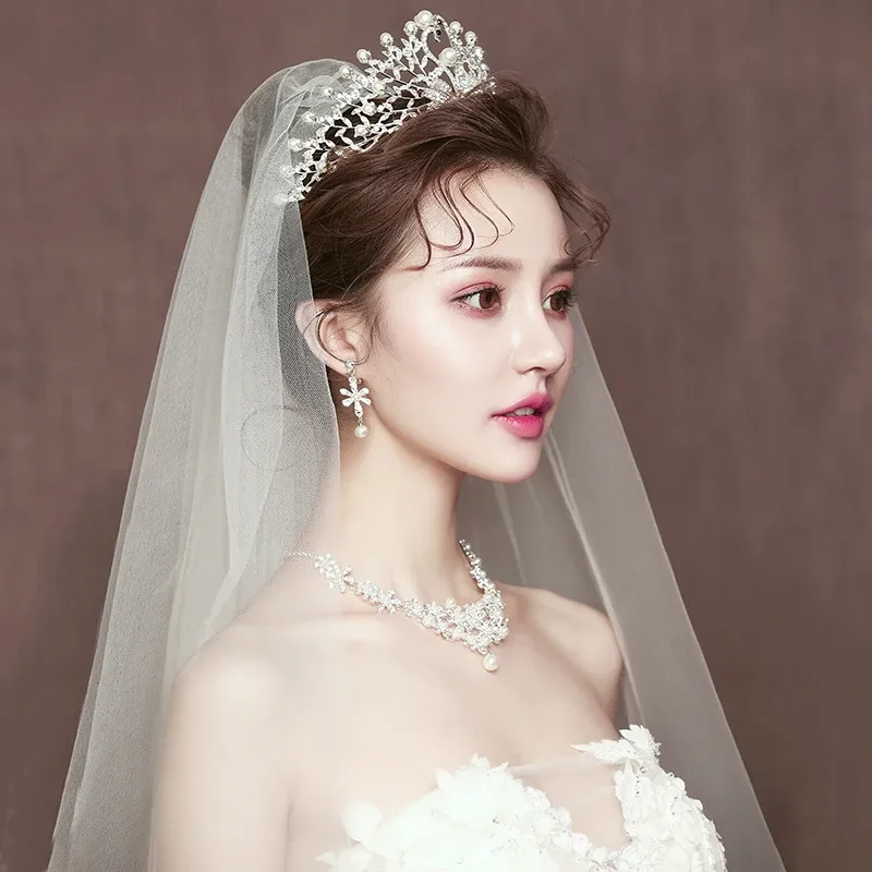Những lưu ý quan trọng trong ngày trang điểm