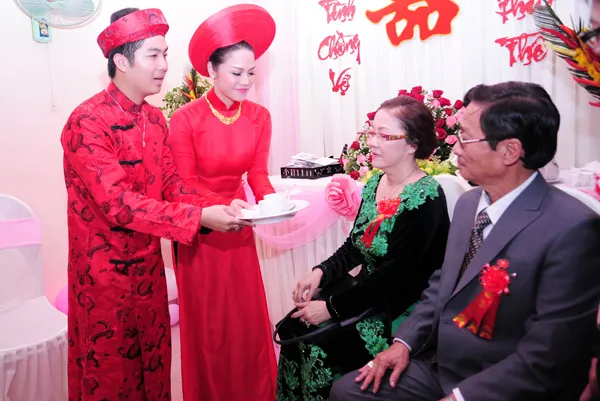 Kinh nghiệm thực tế từ các cặp đôi đã tổ chức đám cưới tiết kiệm